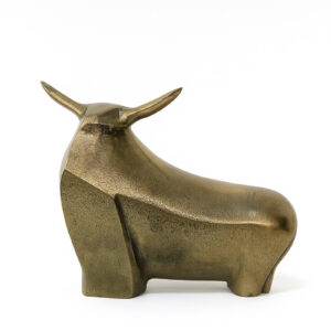 Majestic Yak Sculpture – Antique Gold